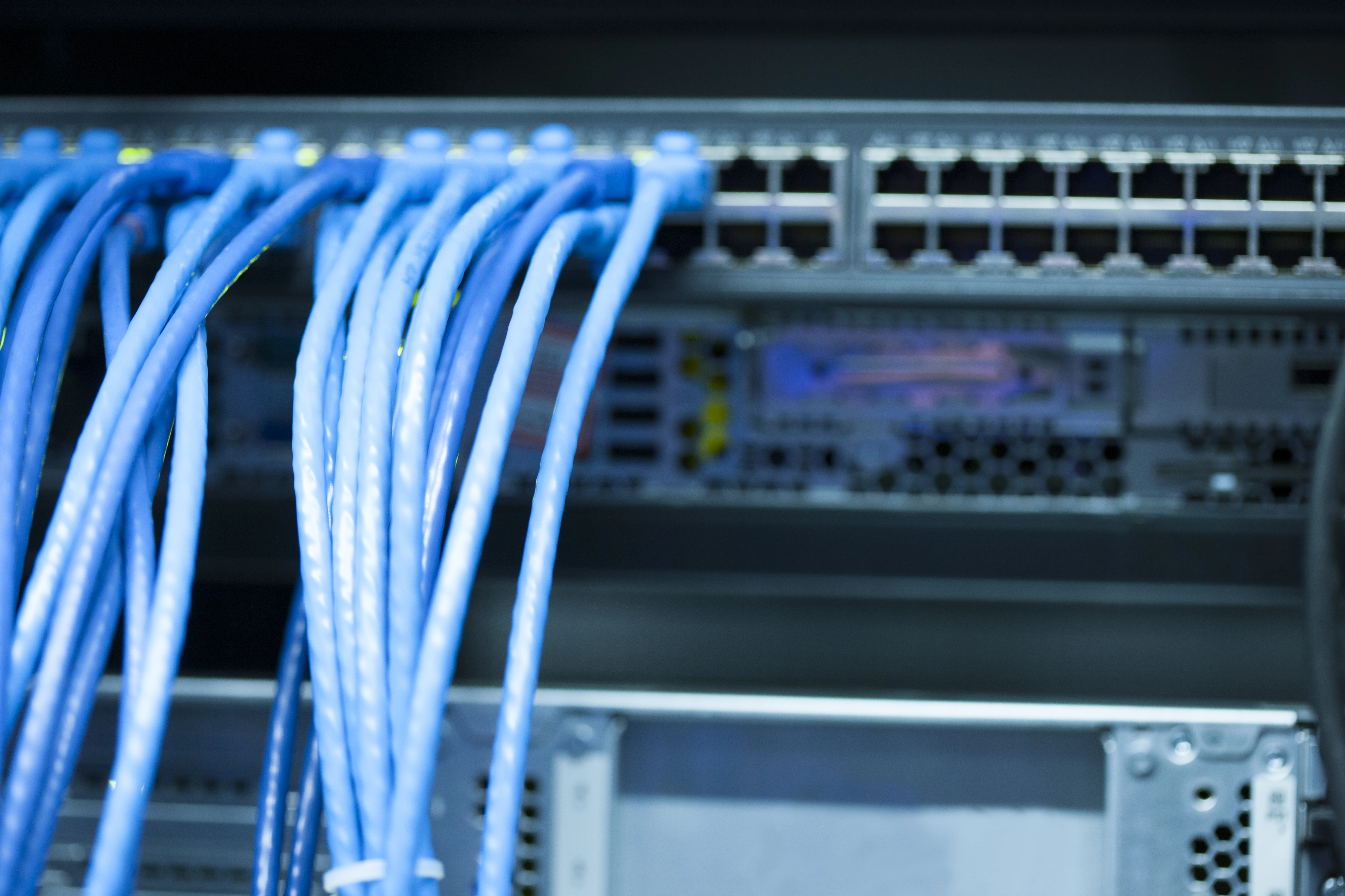 Serverwartung und Management durch Joelogy UG